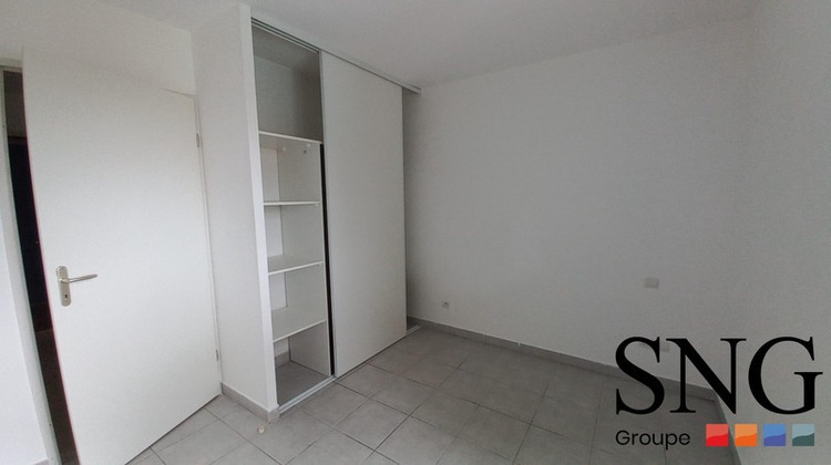 Ma-Cabane - Location Appartement CAZERES, 47 m²