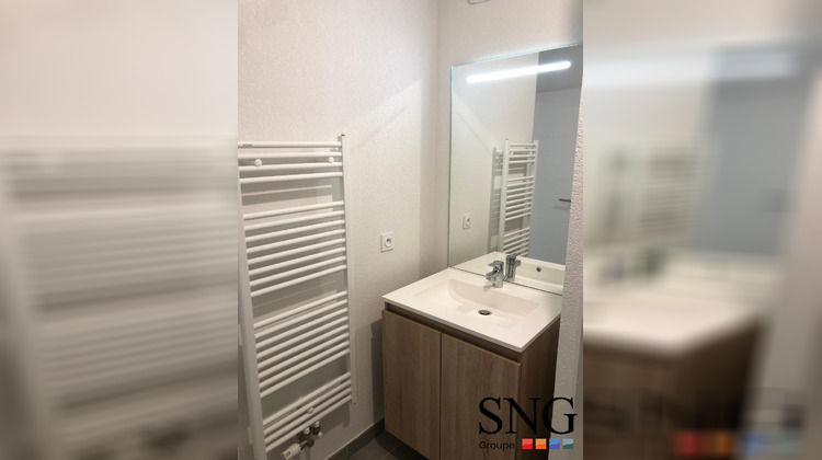 Ma-Cabane - Location Appartement Cenon, 42 m²