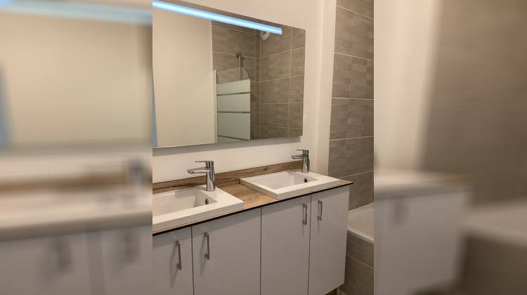 Ma-Cabane - Location Appartement CENON, 66 m²