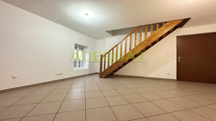 Ma-Cabane - Location Appartement Cessieu, 49 m²