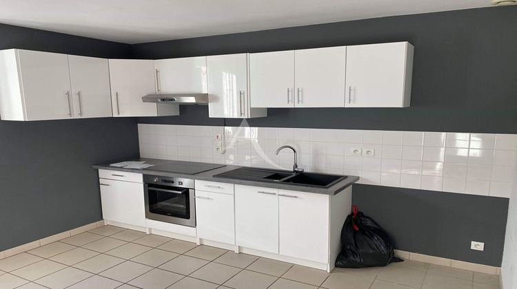 Ma-Cabane - Location Appartement CEYZERIAT, 85 m²