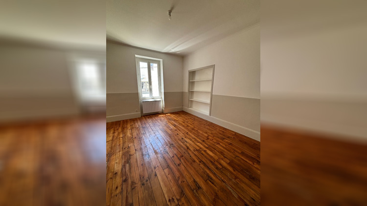 Ma-Cabane - Location Appartement CHABEUIL, 92 m²