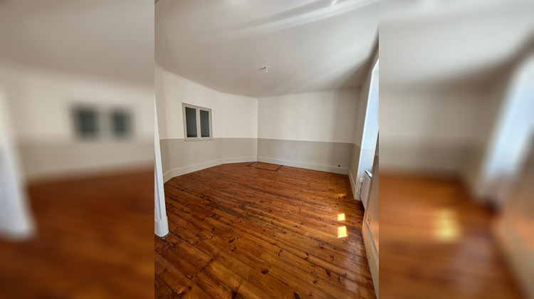 Ma-Cabane - Location Appartement CHABEUIL, 92 m²