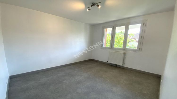 Ma-Cabane - Location Appartement CHABRIS, 70 m²