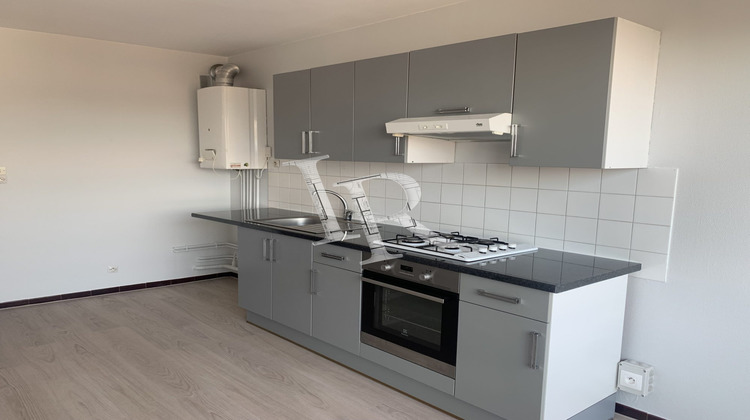 Ma-Cabane - Location Appartement CHADRAC, 82 m²