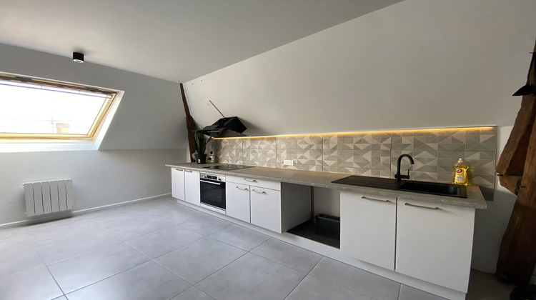 Ma-Cabane - Location Appartement Chaingy, 65 m²