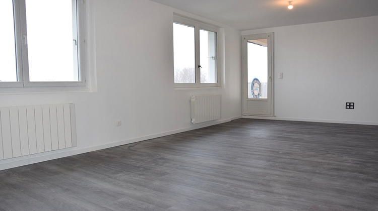 Ma-Cabane - Location Appartement CHALETTE-SUR-LOING, 67 m²