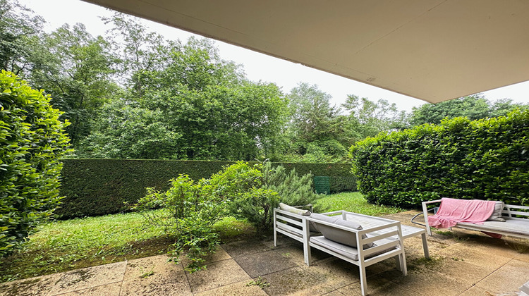Ma-Cabane - Location Appartement CHALLES-LES-EAUX, 45 m²