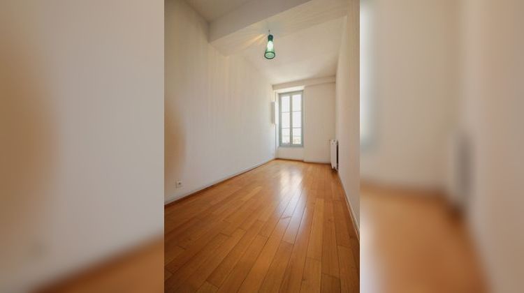 Ma-Cabane - Location Appartement CHALON-SUR-SAONE, 68 m²