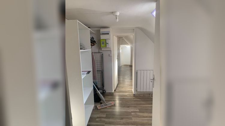 Ma-Cabane - Location Appartement CHALON-SUR-SAONE, 15 m²