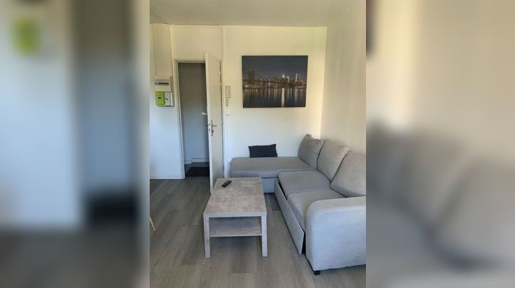 Ma-Cabane - Location Appartement CHALON-SUR-SAONE, 30 m²