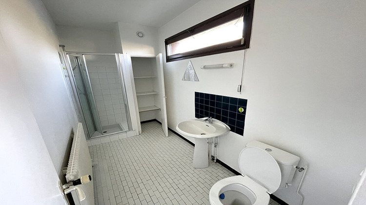 Ma-Cabane - Location Appartement CHALON-SUR-SAONE, 22 m²