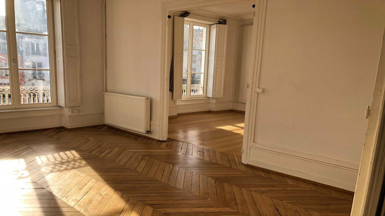 Ma-Cabane - Location Appartement CHALON-SUR-SAONE, 108 m²