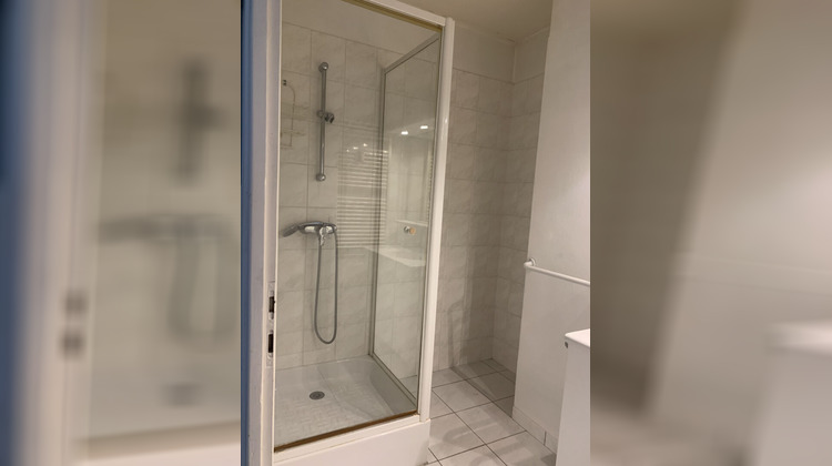 Ma-Cabane - Location Appartement CHALON-SUR-SAONE, 72 m²