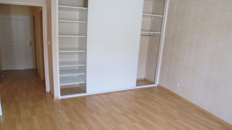 Ma-Cabane - Location Appartement CHALON-SUR-SAONE, 69 m²