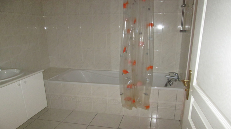 Ma-Cabane - Location Appartement CHALON-SUR-SAONE, 69 m²