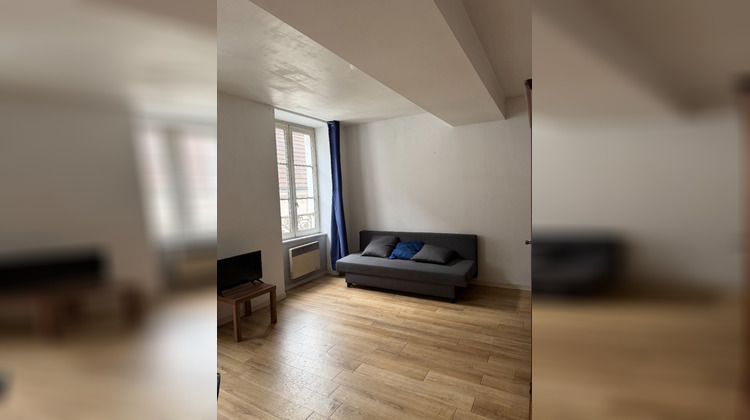 Ma-Cabane - Location Appartement CHALON-SUR-SAONE, 28 m²
