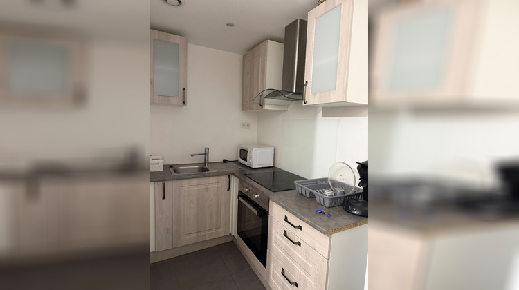 Ma-Cabane - Location Appartement CHALON-SUR-SAONE, 33 m²