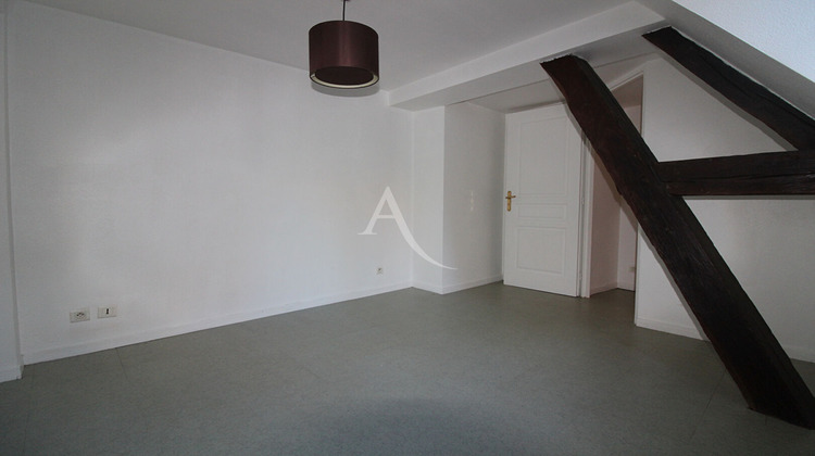 Ma-Cabane - Location Appartement CHALON-SUR-SAONE, 28 m²