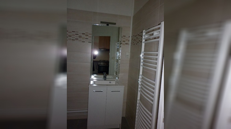 Ma-Cabane - Location Appartement CHALON-SUR-SAONE, 24 m²