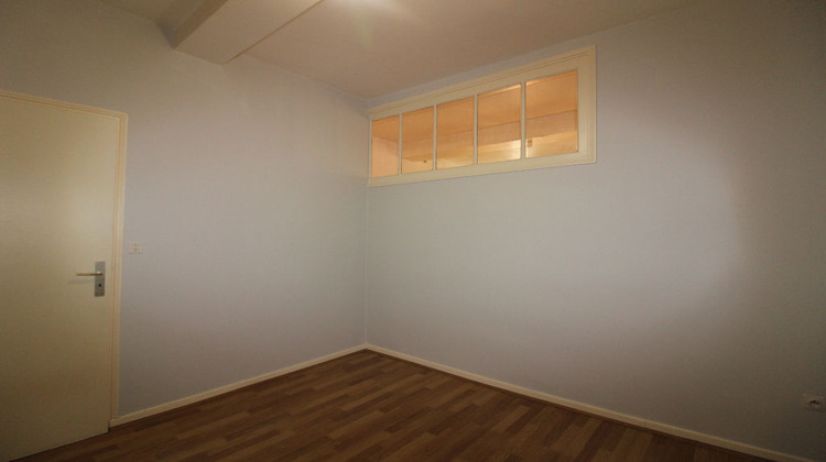 Ma-Cabane - Location Appartement CHALON-SUR-SAONE, 31 m²