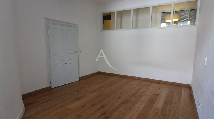 Ma-Cabane - Location Appartement CHALON-SUR-SAONE, 71 m²