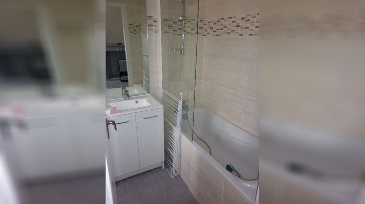 Ma-Cabane - Location Appartement CHALON-SUR-SAONE, 33 m²