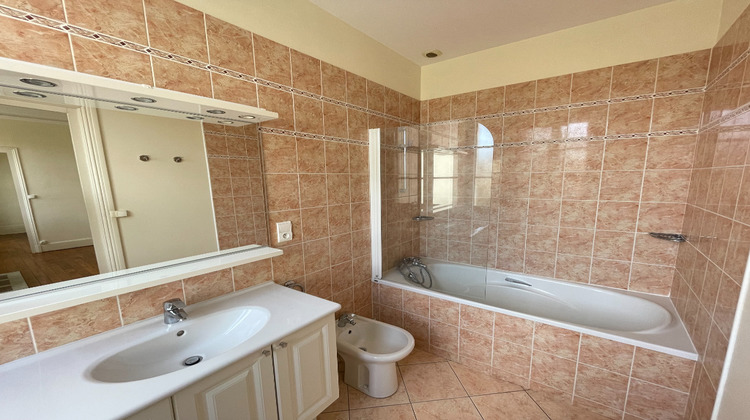 Ma-Cabane - Location Appartement CHALON-SUR-SAONE, 120 m²