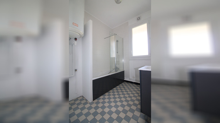 Ma-Cabane - Location Appartement CHALON-SUR-SAONE, 84 m²