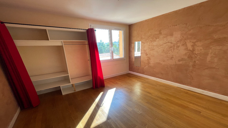 Ma-Cabane - Location Appartement CHALON-SUR-SAONE, 63 m²
