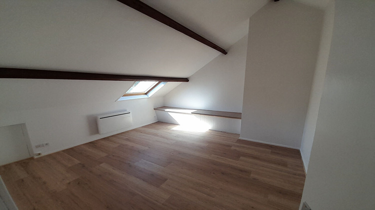 Ma-Cabane - Location Appartement CHALON-SUR-SAONE, 24 m²