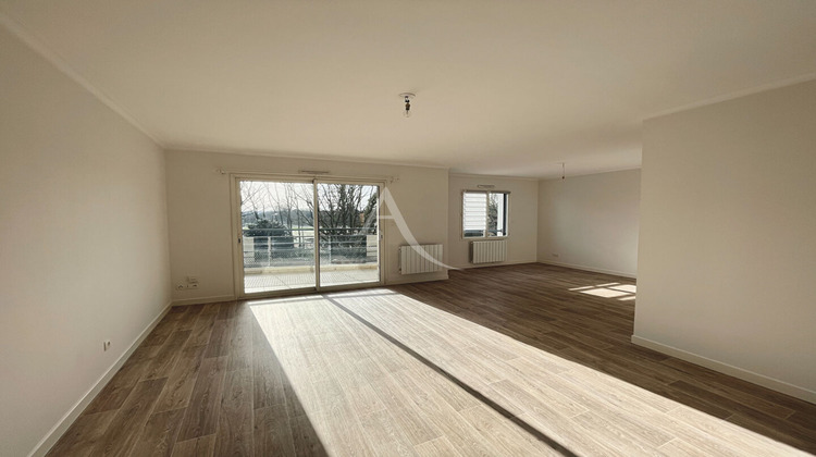 Ma-Cabane - Location Appartement CHALONNES-SUR-LOIRE, 65 m²