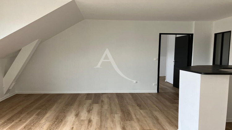 Ma-Cabane - Location Appartement CHALONNES-SUR-LOIRE, 47 m²