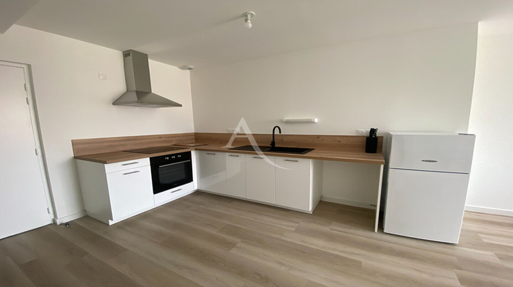 Ma-Cabane - Location Appartement CHALONNES-SUR-LOIRE, 47 m²