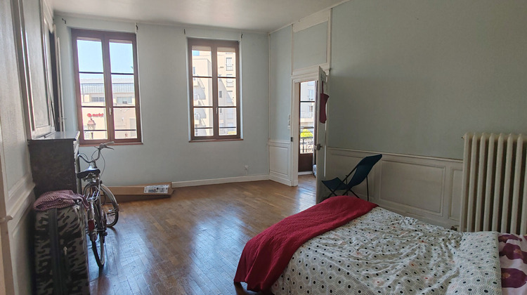 Ma-Cabane - Location Appartement CHALONS-EN-CHAMPAGNE, 121 m²
