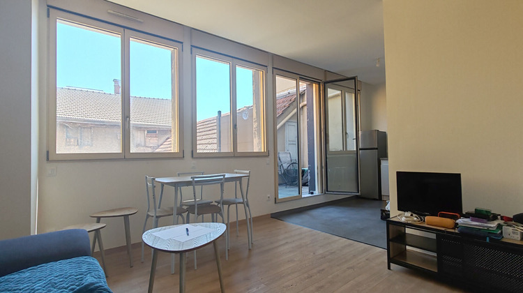 Ma-Cabane - Location Appartement CHALONS-EN-CHAMPAGNE, 57 m²