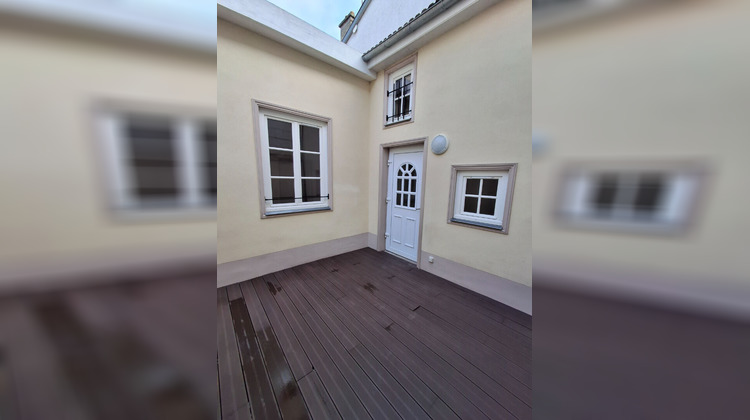 Ma-Cabane - Location Appartement CHALONS-EN-CHAMPAGNE, 35 m²
