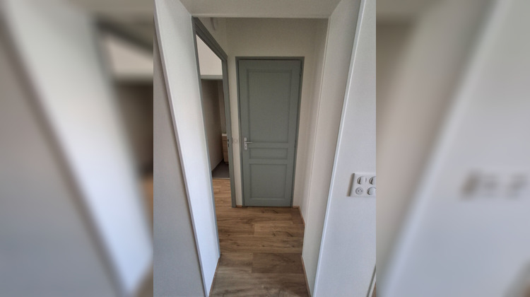 Ma-Cabane - Location Appartement CHALONS-EN-CHAMPAGNE, 35 m²