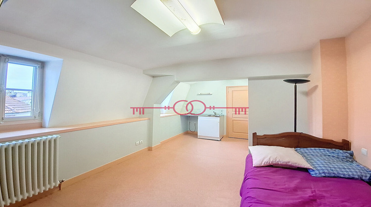 Ma-Cabane - Location Appartement CHALONS-EN-CHAMPAGNE, 27 m²
