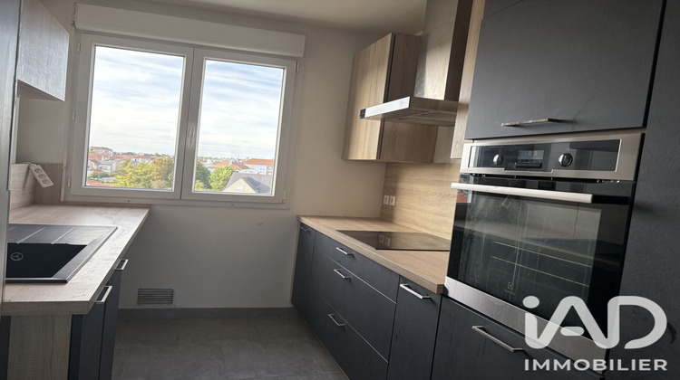Ma-Cabane - Location Appartement Châlons-en-Champagne, 62 m²