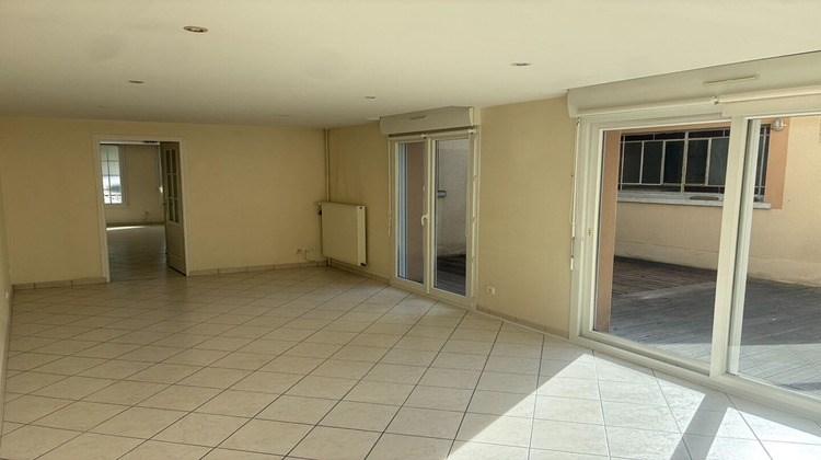 Ma-Cabane - Location Appartement CHALONS-EN-CHAMPAGNE, 95 m²
