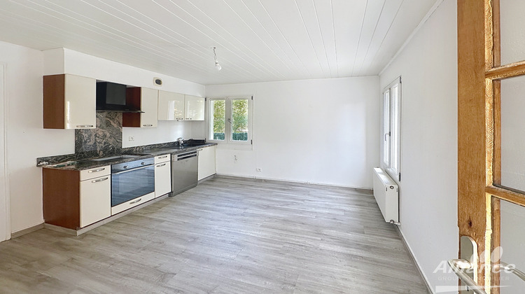 Ma-Cabane - Location Appartement Châlonvillars, 93 m²