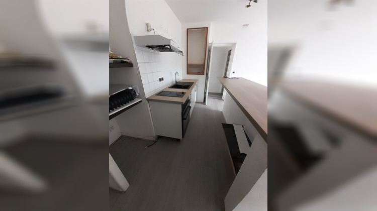 Ma-Cabane - Location Appartement CHALUS, 48 m²