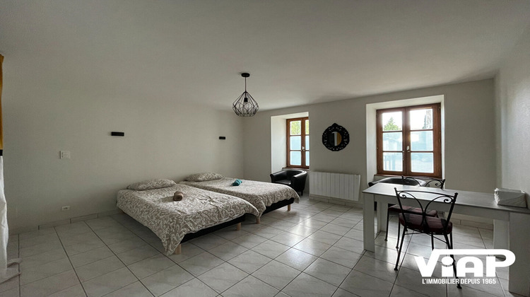 Ma-Cabane - Location Appartement CHALUS, 28 m²