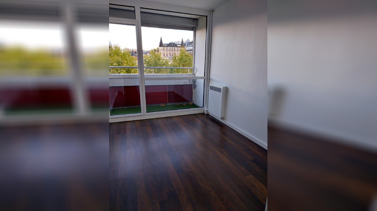 Ma-Cabane - Location Appartement Chamalières, 57 m²