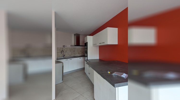 Ma-Cabane - Location Appartement CHAMALIERES, 76 m²