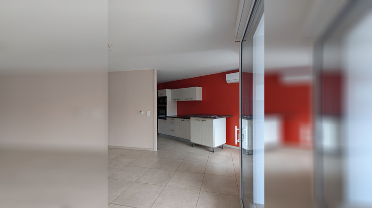 Ma-Cabane - Location Appartement CHAMALIERES, 76 m²