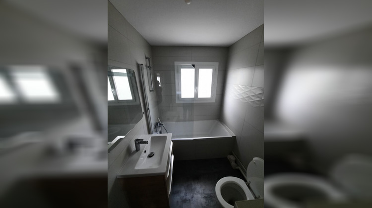 Ma-Cabane - Location Appartement CHAMALIERES, 52 m²