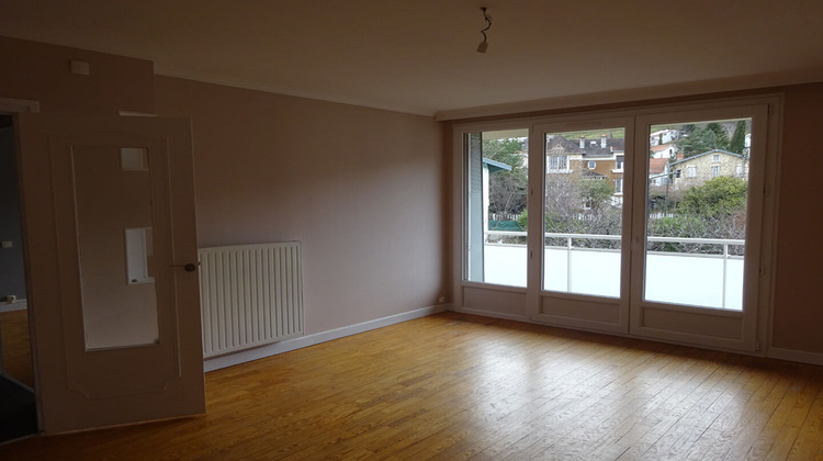 Ma-Cabane - Location Appartement CHAMALIERES, 73 m²