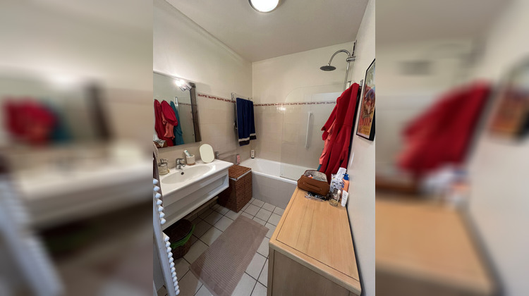 Ma-Cabane - Location Appartement CHAMALIERES, 67 m²